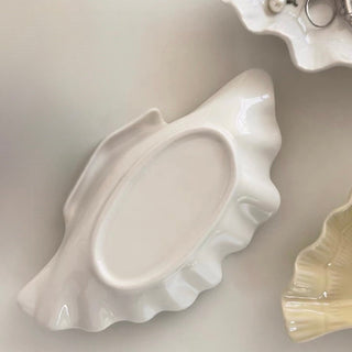 Shell motif accessory tray seashell