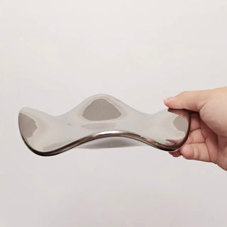 Nuance Irregular Wave Mirror Tray Silver