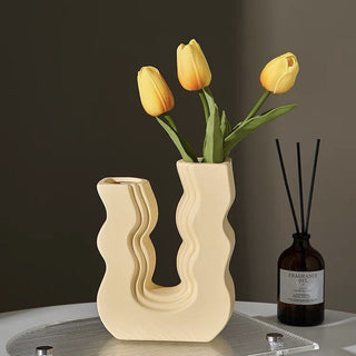 Wavy Wave U-shaped Ceramic Flower Vase   in