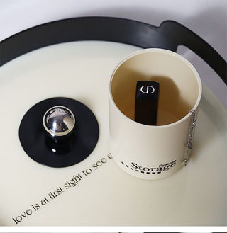 Two-tone lettering lidded storage box piece set