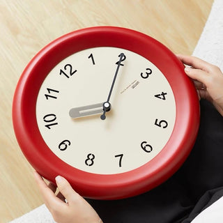 Chubby Frame Round Clock  Wall Clock