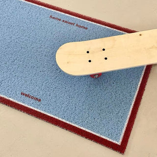 Blue and Red color scheme entrance mat 50 x 80 cm for removing mud.