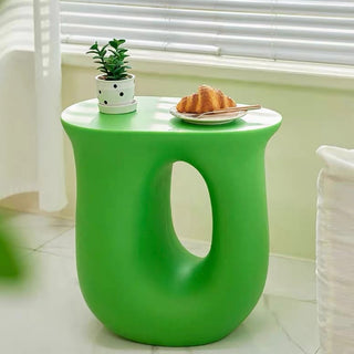 U-shaped transformable Chubby side table