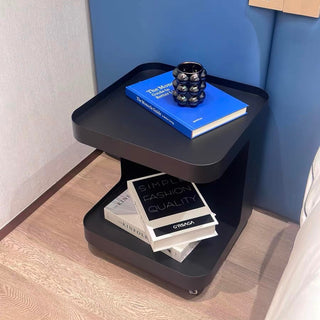 Caster-equipped U-shaped storage side tablein  wagon