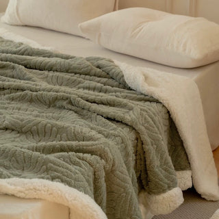 Leaf pattern blanket single size 150 x 200 cm blanket for protection against air conditioning.