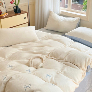 Ribbon embroidery two-tone milk velvet winter duvet cover set