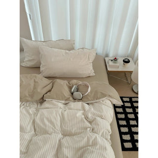 Beige pinstripe pattern duvet cover set bed cover all seasons year-round