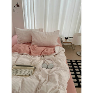 Purple Pinstripe Duvet Cover Set   Bed Cover  All Seasons