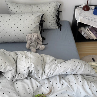 Blue polka dot pattern piping ribbon duvet cover set 2 sizes  bed cover all seasons year-round.