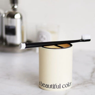 Two-tone lettering brush stand pen holder