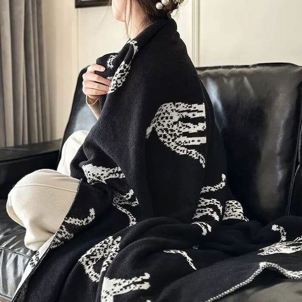 Cheetah print knit blanket 130 x 170 cm black lap blanket multi-cover
