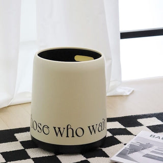 Two-tone lettering dustbin trash can