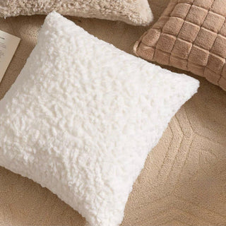 Rich Faux Fur Grid Cushion Cover  45 x 45 cm