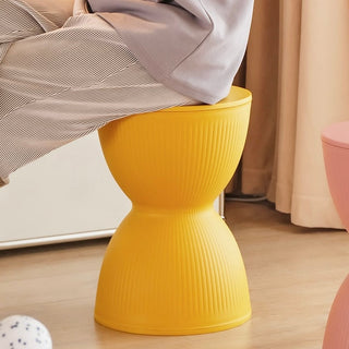 Hourglass design Simple side table stoolin  chair