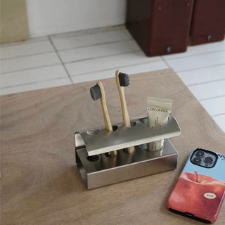 Stainless steel silver simple toothbrush stand