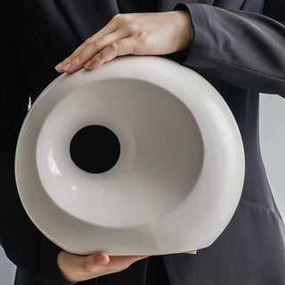 Modern Design Round Ceramic Tissue Case