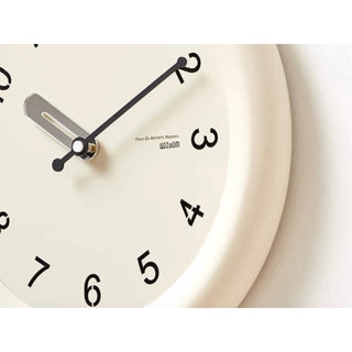 Chubby Frame Round Clock  Wall Clock