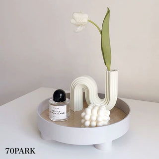 Wood grain print round accessory trayin  small item holder.