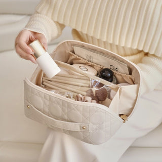Quilted Large Capacity Cosmetic Storage Pouch  Travel Pouch