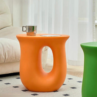 U-shaped transformable Chubby side table