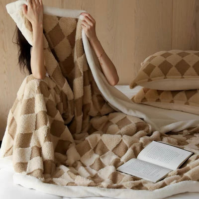 Argyle pattern blanket 150 x 200 cm.