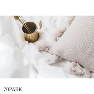 Tassel Pom-Pom Knit Cushion Cover