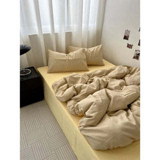 Cream Yellow Check Pattern Duvet Cover Set 2 Sizes  All Seasons