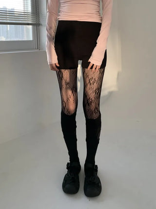 Paisley lace stockings