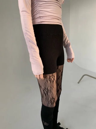 Paisley lace stockings