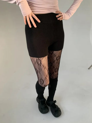 Paisley lace stockings