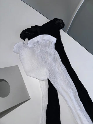 Paisley lace stockings