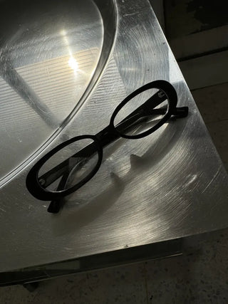 Geek Chic Thin Round Horn-Rimmed Glasses