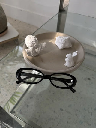 Geek Chic Thin Round Horn-Rimmed Glasses
