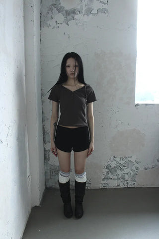 High-waisted micro shorts knit pants