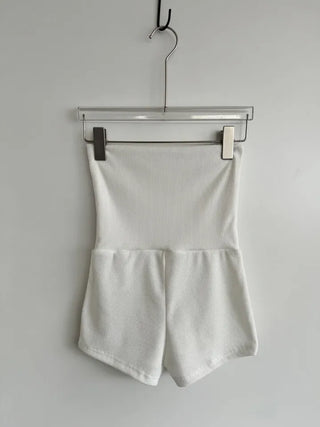 High-waisted micro shorts knit pants