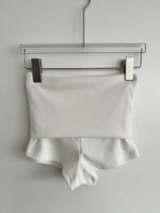 High-waisted micro shorts knit pants