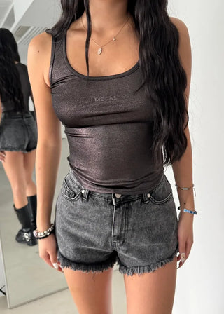 Black high-waist short pants