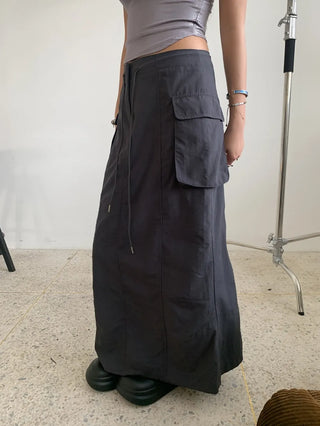 Silhouette Cargo 3D Pocket Nylon Long Skirt