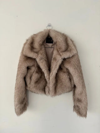 Two-tone collar mink crop fur jacket