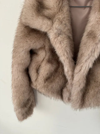 Two-tone collar mink crop fur jacket
