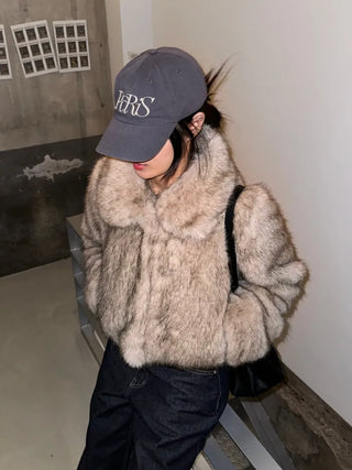 Two-tone collar mink crop fur jacket