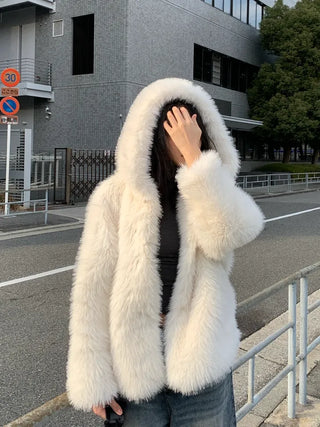hooded overfit fox fur jacket
