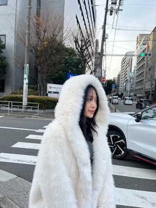 hooded overfit fox fur jacket