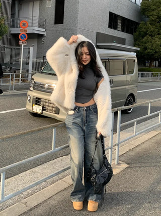hooded overfit fox fur jacket