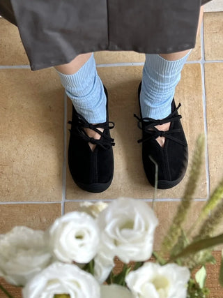 ribbon strap sneakers