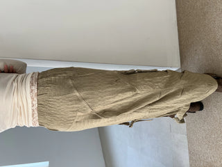 snap button button pocket cut banding long skirt