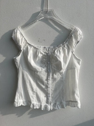 Off-shoulder frill sleeveless blouse