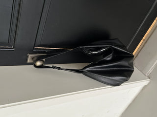 Core Leather Crossbody Big Bag