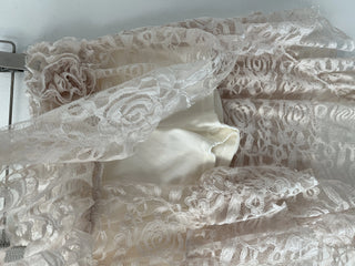 Flower Corsage Unbalanced Lace Mini Skirt