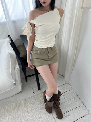 drape tie ribbon unbalanced off-shoulder nasi